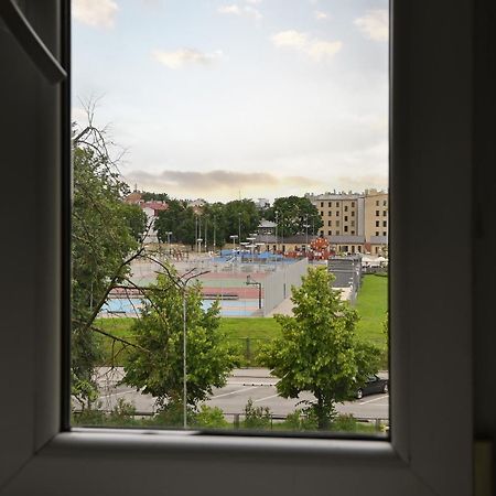 Nice & Cheap Apartment And Free Parking Riga Exterior foto